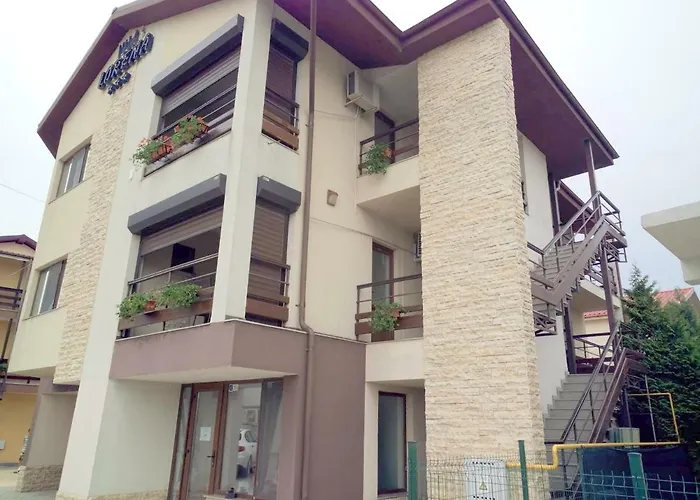 Vila Lorena