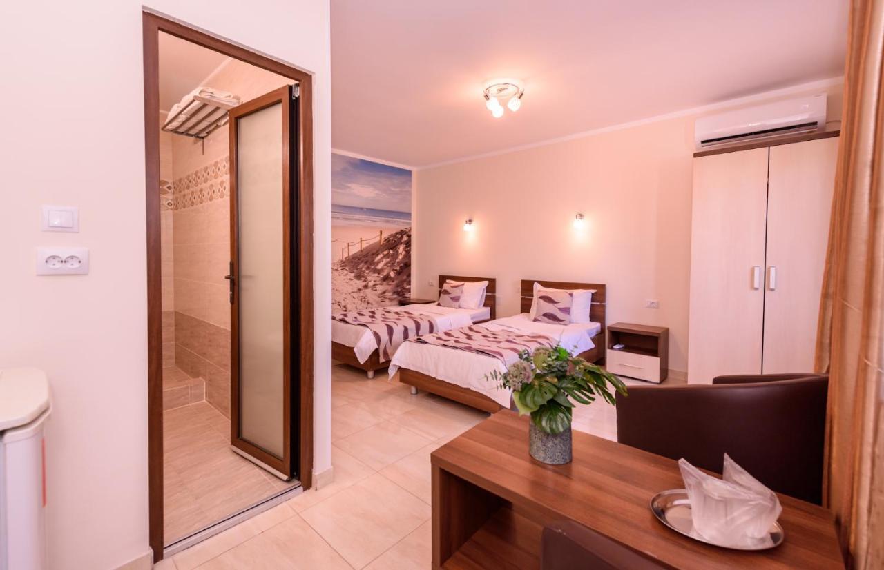 Lorena Hotel